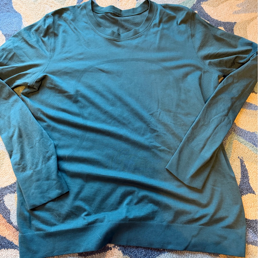 Lululemon Swifty size 8
